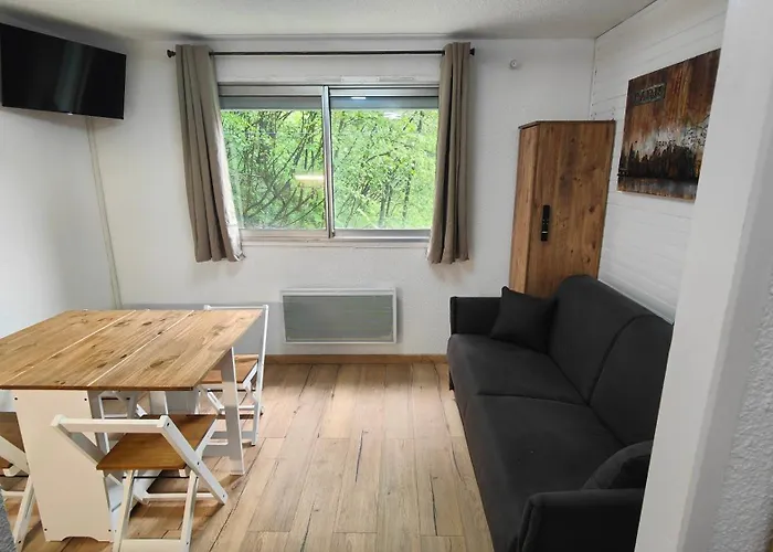 Studio Avenue De La Muzelle Menage Et Draps Inclus Proche Belle Etoile Et Esf